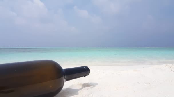 Glasflasche Strand Tropischer Urlaub Auf Den Bahamas Karibik — Stockvideo