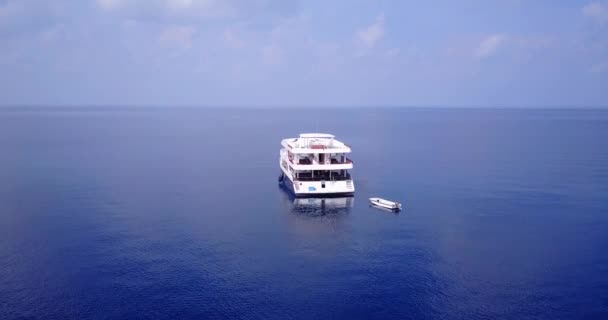 Cruisejacht Blauwe Zee Tropisch Karakter Van Bali — Stockvideo