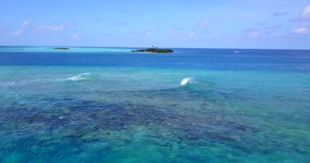 Mar Azul Ondulado Durante Día Naturaleza Tropical Bali — Vídeos de Stock