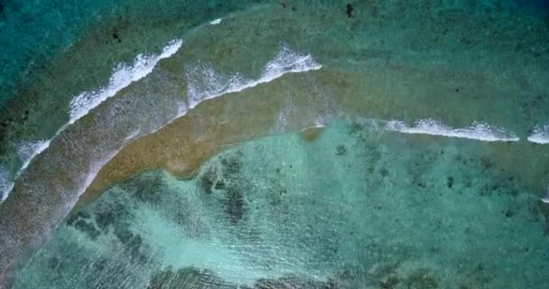 Uppifrån Klarblå Havsvågor Boracay Exotiska Filippinerna Asien — Stockvideo