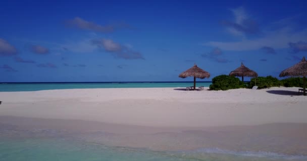 Zonnig Weer Het Tropische Strand Zomertijd Ontspanning Bali Indonesië — Stockvideo