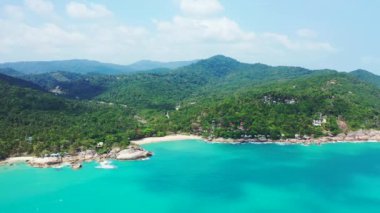 Tropik turkuaz deniz kenarı. Endonezya, Bali 'de yaz tatili.  