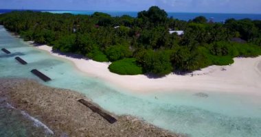 Deniz manzaralı bir yer. Endonezya 'ya yaz yolculuğu.