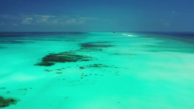 Sonsuz turkuaz deniz manzarası. Tayland 'a Seyahat.