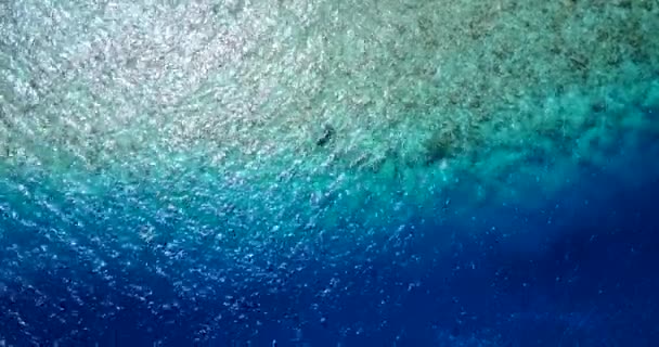 Blick Von Oben Auf Die Wellen Des Meeres Sommerszene Der — Stockvideo