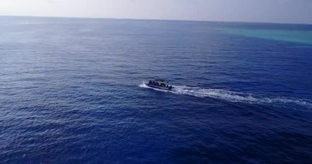 Jacht Poruszający Się Błękitnym Morzu Widok Morze Malediwy Azja Południowa — Wideo stockowe