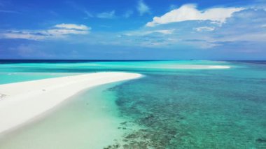 Deniz manzarası çok güzel. Bora Bora Sahnesi, Fransız Polinezyası.