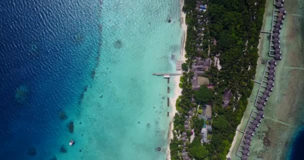 Vedere Top Stațiunii Vară Insulă Bungalouri Țărm Călătorie Tropicală Bali — Videoclip de stoc