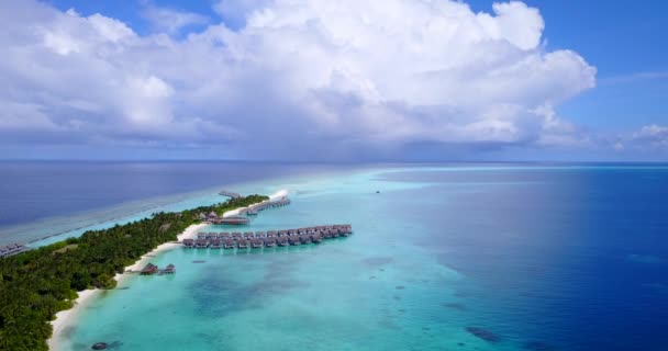 Vista Aérea Bungalows Isla Humor Verano Bali Indonesia — Vídeos de Stock