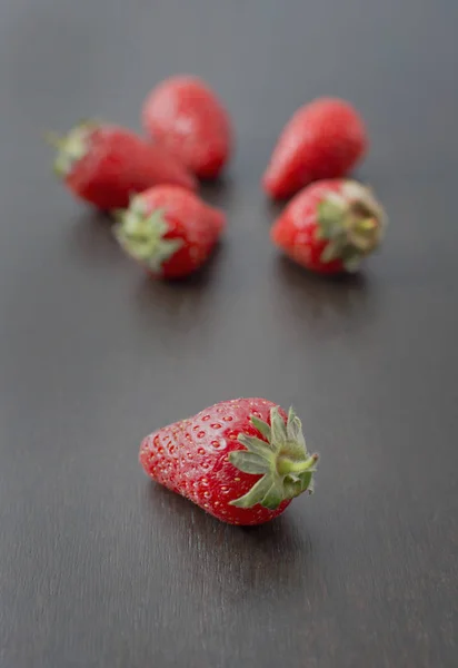Juicy fresh ripe red strawberries — Stock Photo, Image