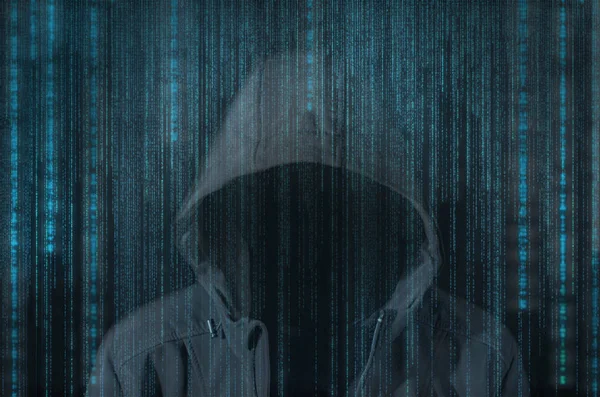 Hacker bei der Arbeit mit grafischer Benutzeroberfläche — Stockfoto