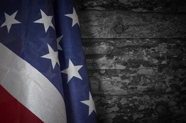 Bandiera degli Stati Uniti su sfondo di legno — Foto Stock
