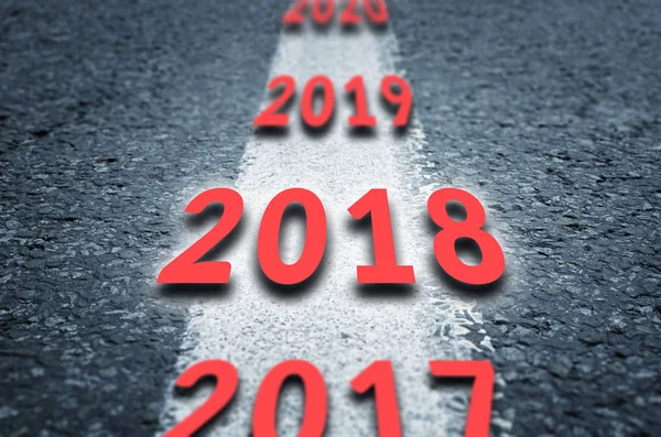 Yeni 2018 yıl kavramı. 2018 yeni yıl yol.   
