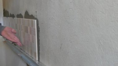Fransız karo duvara koyarak alt
