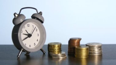 Saat ve para destesi