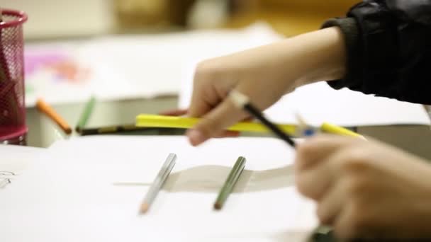 大学生が勉強しながらメモを取る ストック動画 C Uhdenis 大学生が勉強しながらメモを取る ストック動画 C Uhdenis