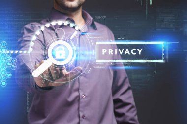 Ekonomi, teknoloji, Internet ve ağ kavramı. Genç busine