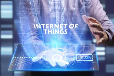 Ekonomi, teknoloji, Internet ve ağ kavramı. Genç busine