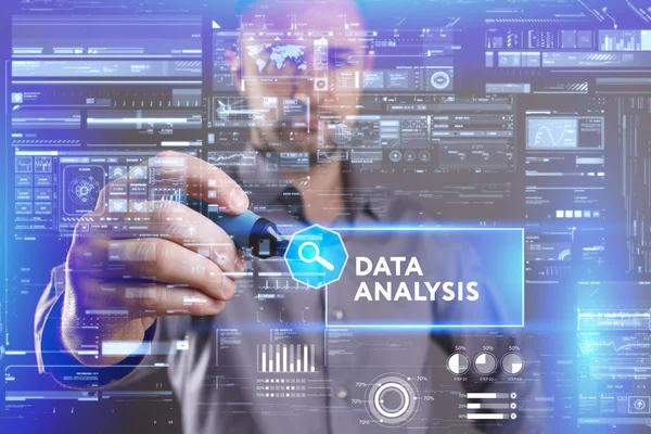 Üzleti, technológiai, internetes és hálózati fogalom. Fiatal busine — Stock Fotó