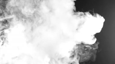 Beyaz smoke.black arka plan hareketi. Sigara içiyorum. Vape