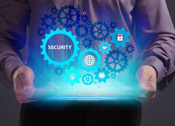 Ekonomi, teknoloji, Internet ve ağ kavramı. Genç busine