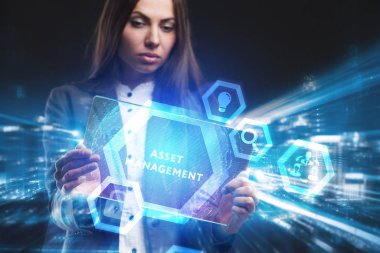 Ekonomi, teknoloji, Internet ve ağ kavramı. Genç busine