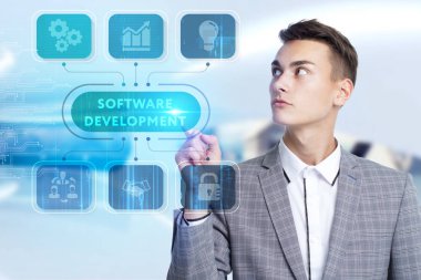 Ekonomi, teknoloji, Internet ve ağ kavramı. Genç busine