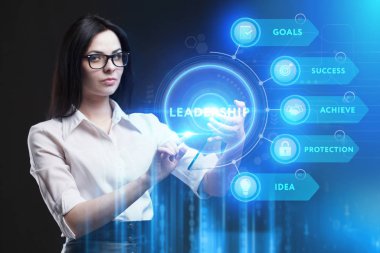 Ekonomi, teknoloji, Internet ve ağ kavramı. Genç busine