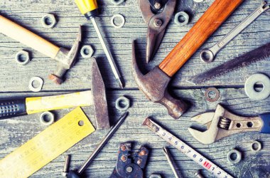 Kirli el eski araçlar kümesi