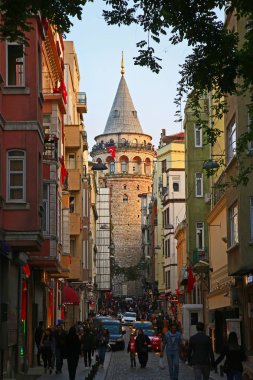İstanbul, Türkiye - 29 Ekim 2019. Beyoğlu 'ndaki Galata Kulesi