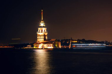 Bosforus kızlık kulede.