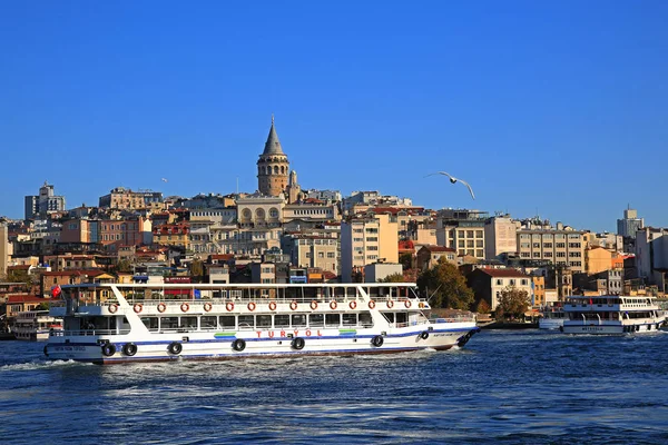 Istanbul, Turkey - November 02, 2019. Landscape of Karakoy — Stock Photo, Image