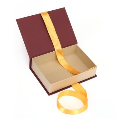 Kurdeleli hediye kutusu