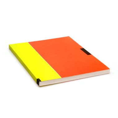 Çeşitli açılardan kitapların bir yığınına