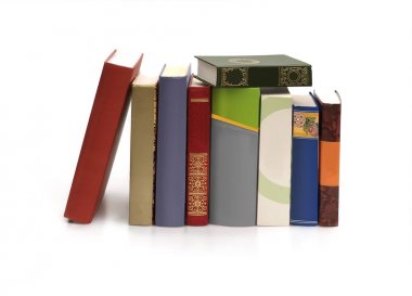 Beyaz arkaplan üzerine kitap aç