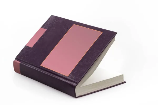 Çeşitli açılardan beyaz bir arka plan üzerine açık kitap — Stok fotoğraf