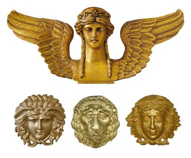 Beyaz arkaplanda izole edilmiş altın dekoratif elementler (aslan, yüz, maske)