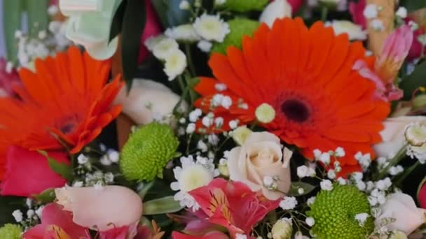 Gerbera, tulips and mix of summer flowers bouquet for the wedding — Stock Video