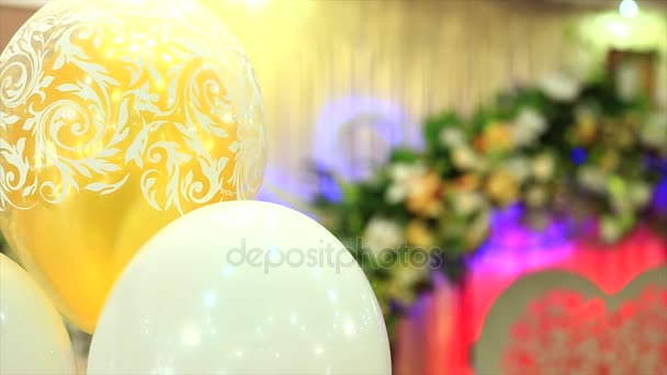 Gate decorated wedding with baloons — Stock Video