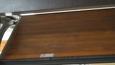 Yeşil metal kapılarının taşımak