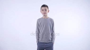 çocuk beyaz arka plan üzerinde hayran