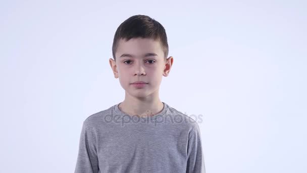 Boy make faces, teenager fun portrait closeup — Stock Video