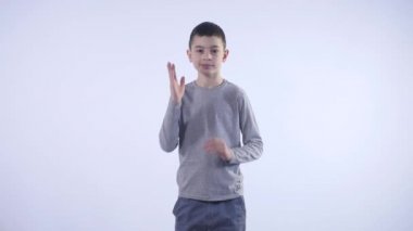 çocuk kendini kişi üzerinde avuç içi yener