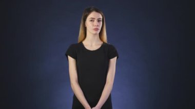 Hayır başını siyah arka plan üzerine