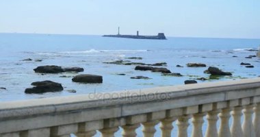 Fener mesafe, taşlarla, deniz deniz manzaralı balkon