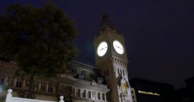 kilise kulesi, gece şehir, kasaba saat, gece şehir ışıkları kulede