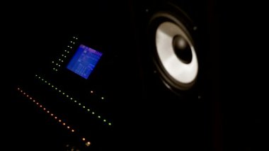 ses titreşim müzik hoparlör kayıt stüdyosu