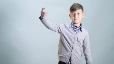 izole arka plan üzerinde kilitleme veya Hip-hop dans dans çocuk