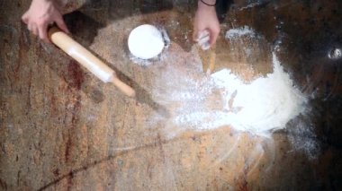 Pizza hazırlama Şef. Pizzacı. Yiyecek hazırlama. Pizza hamur ticari mutfak savurma pizza Chef.Chef