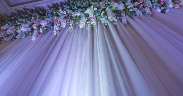 Bröllop bakgrunden med blomma dekoration — Stockvideo